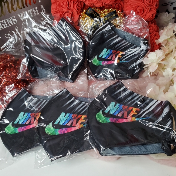 😷 2for $30 Unisex Face Mask - Picture 2 of 5